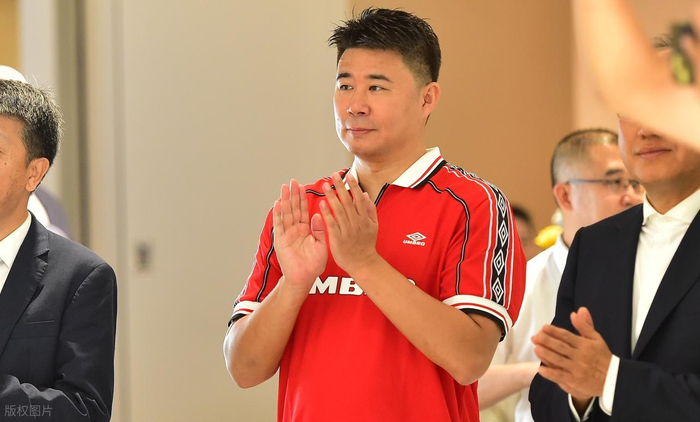 开云官网-全队遭批，唯他获赞！董方卓唯一认可的U23铁腰，要登陆英超了|徐彬|国足|狼队|中国足球|战术_新浪体育_新浪新闻