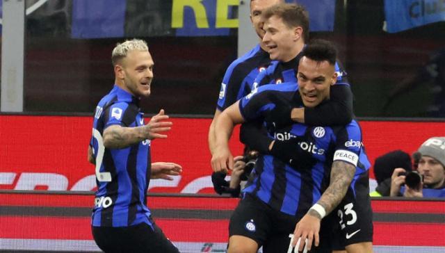 Lautaro-Martinez-Federico-Dimarco-Nicolo-Barella-Inter-celebrate.jpg