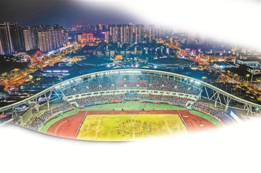 “县超”搭台 消费唱戏|钦州|广西|广西日报|广西壮族自治区|防城港市_新浪新闻